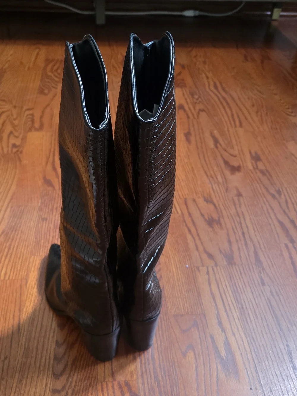 Schutz Analeah Black Leather Croc Embossed Knee High Boots Block Heel Size 10 B